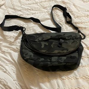 Lululemon Camouflage Festival Bag